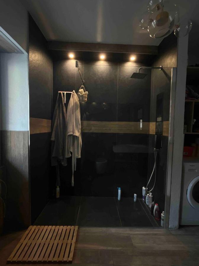 Luce Private Deluxe Apartment Near The Station Tirano Luaran gambar
