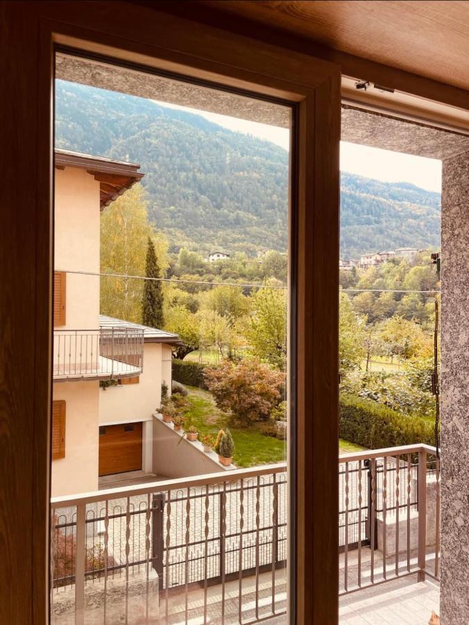 Luce Private Deluxe Apartment Near The Station Tirano Luaran gambar