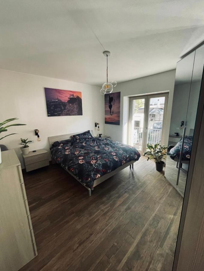 Luce Private Deluxe Apartment Near The Station Tirano Luaran gambar